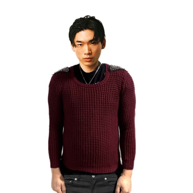 빈티지 메탈스터드 장식 어깨견장 니트