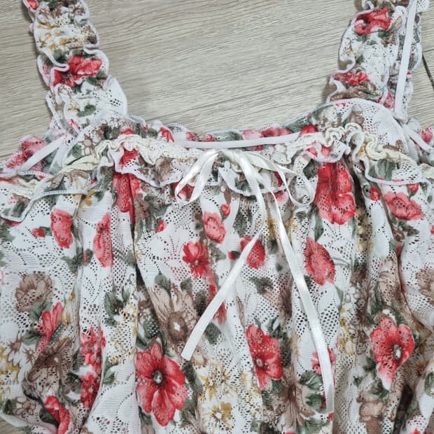 리즈리사 고전 꽃무늬 플라워 히메갸루 민소매 캐미솔 블라우스 나시