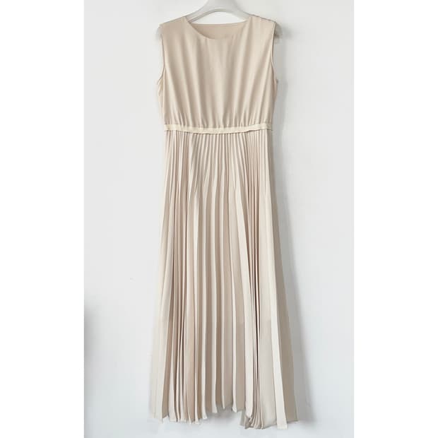 마인 MINE 슬리브리스 이너 원피스