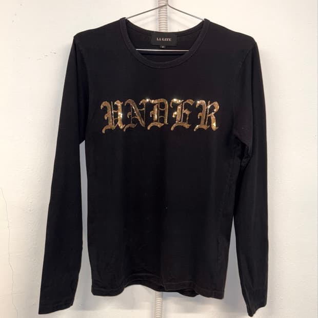 LA GATE Spangle Lettering long sleeve
