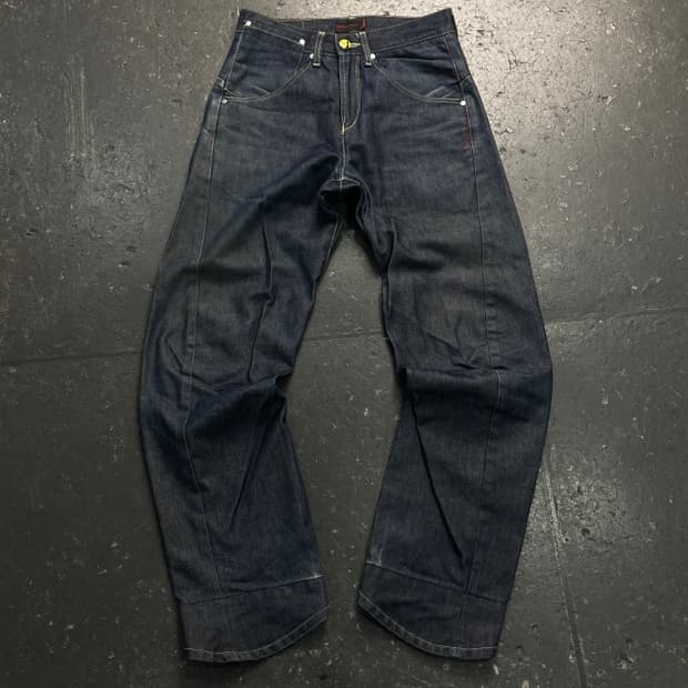 28 리바이스 엔지니어드 청바지