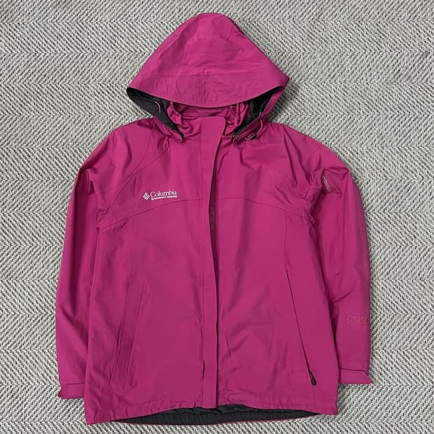 컬럼비아 티타늄 점퍼 v0666