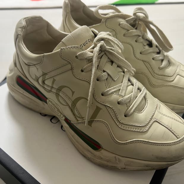 구찌 라이톤 7사이즈(250-255)