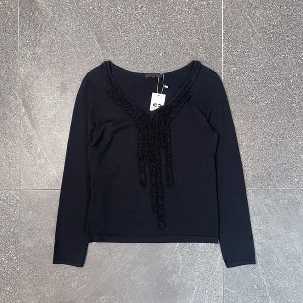 K.T 울 블렌드 브이넥 롱슬리브