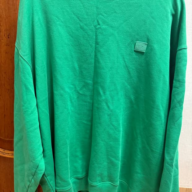 아크네스튜디오 맨투맨 L