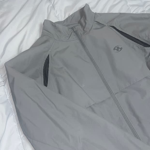 산산기어 슬래쉬 슬릿 자켓 차콜