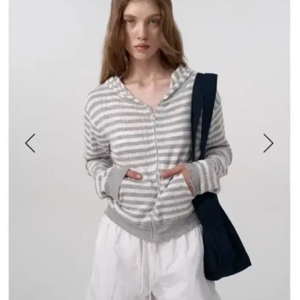 새상품 택o) 더바넷 Cotton Eyelet Hooded Knit 집업