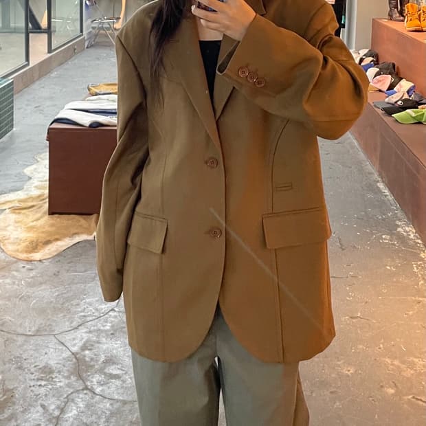 인사일런스 카멜컬러 블레이져 자켓 H413