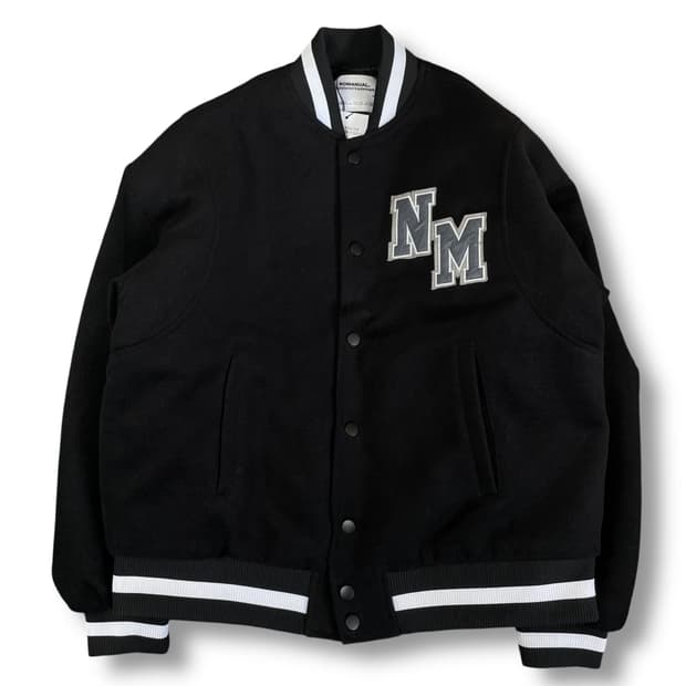 노매뉴얼 블랙 로고 패치 울 바시티 자켓 M