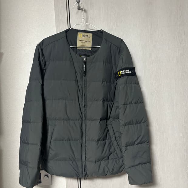 내셔널지오그래픽 덕다운 경량패딩 100