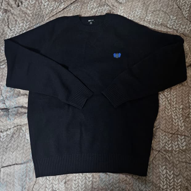 유니클로 카우스 램스울 스웨터