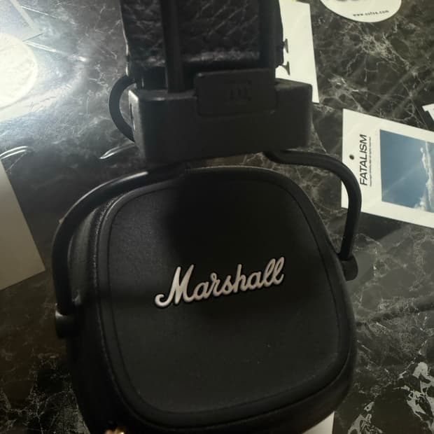 마샬 4 헤드셋