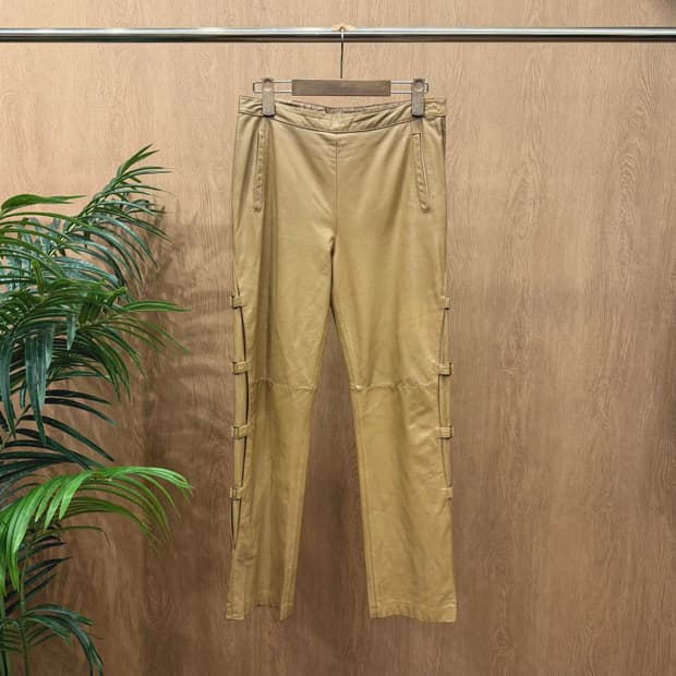 빈티지 레더 팬츠 사이드 스트랩 버클 디테일 스트레이트핏 브라운