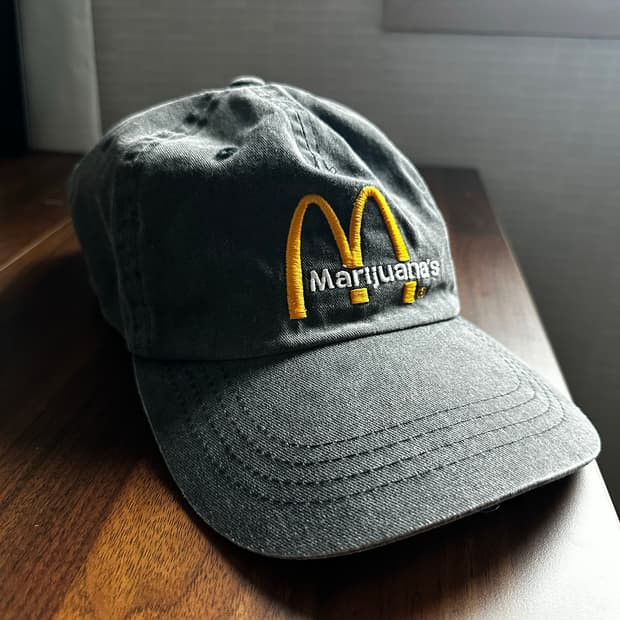 떨스데이420 모자