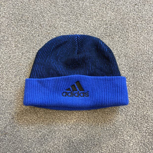 269. 아디다스 비니