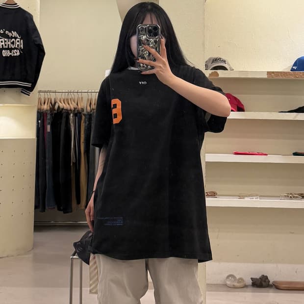 오프화이트 토론토 플래그십 오픈기념 티셔츠 U1730