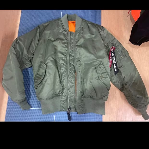 알파인더스트리 MA-1 m사이즈 신품급