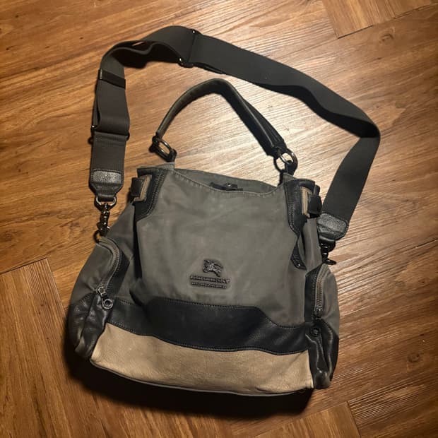 00S BURBERRY BLUE LABEL 버버리 블루라벨 레더백