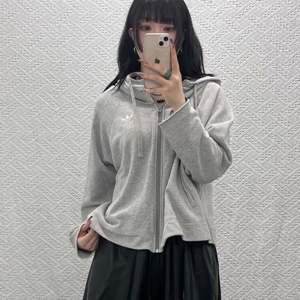 아디다스 빈티지 레트로 00's 세미크롭 후드집업 95 C11757