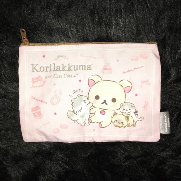 리락쿠마 캣 아소토 가챠 코리락쿠마 스퀘어 파우치