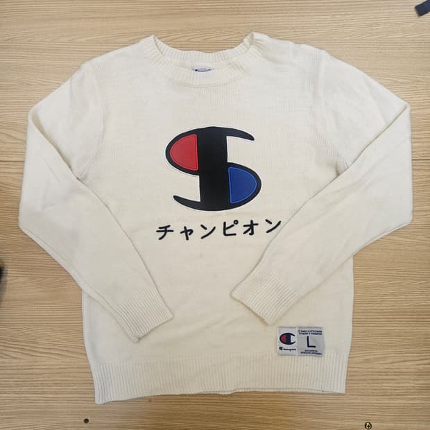 챔피온 재팬 희귀 빅로고 니트