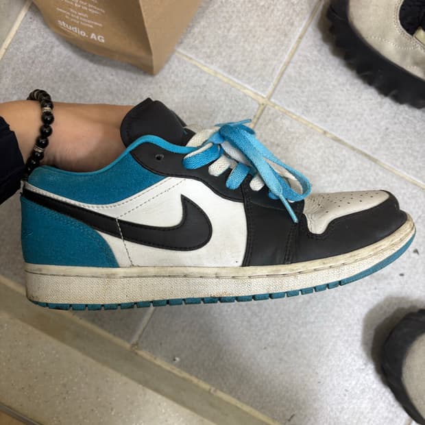 조던1 로우 레이저 블루