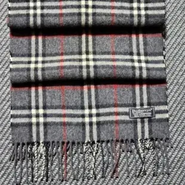 버버리 울 머플러