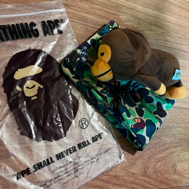 베이프 마일로 토트백