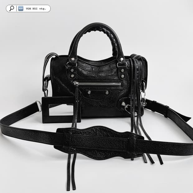 발렌시아가 클래식 시티백 미니 판매합니다.