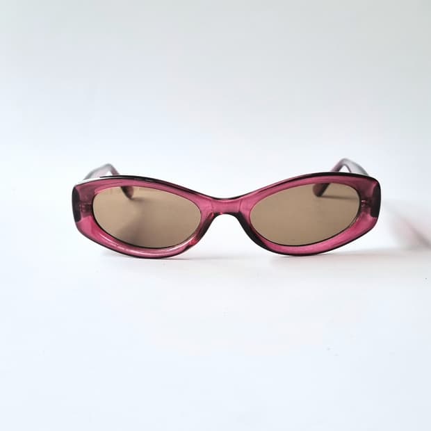 데드스탁 Y2K 감성의 빈티지 오벌 선글라스