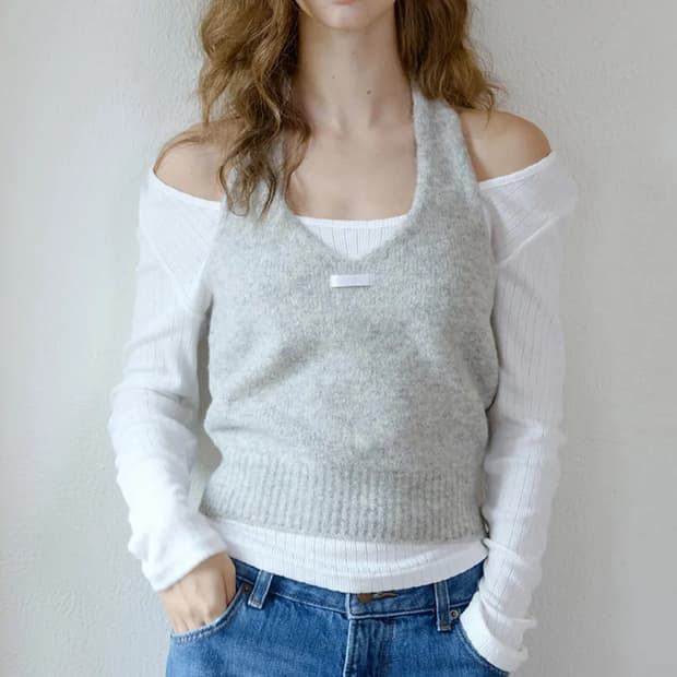 레터프롬문 헤어리 울 뷔스티에