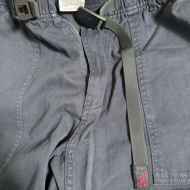 새상품 그라미치 루즈 테이퍼드 릿지 팬츠 네이비 L