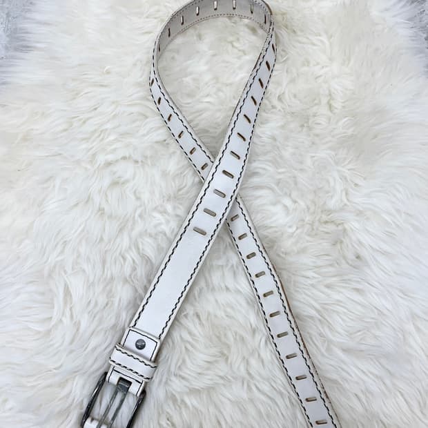 리얼레더 스티치 펀칭 버클 벨트