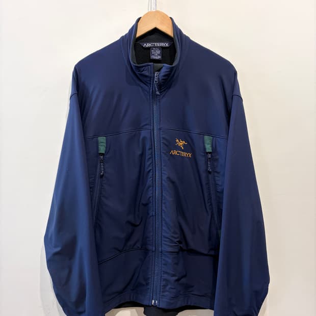 아크테릭스 감마 SV 소프트쉘 자켓