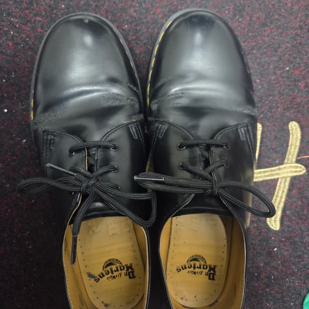 닥터마틴 1461 3홀 스무스 블랙 us11