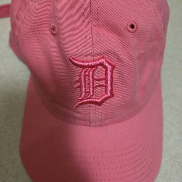 MLB 여성용 디트로이트 타이거즈 핑크 모자