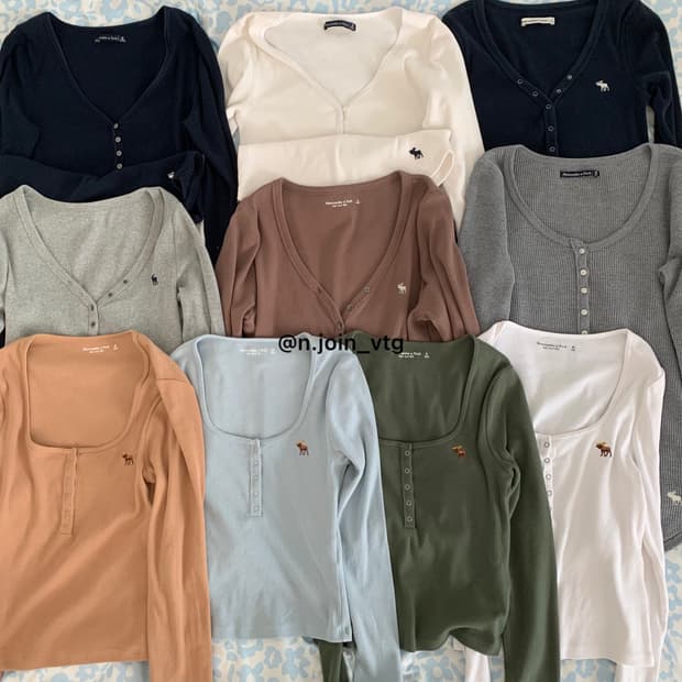 업로드 예정) 아베크롬비 헨리넥 롱슬리브 홀리스터