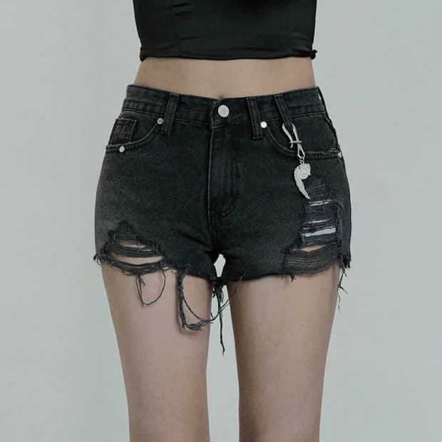 에트오소메 Rivet Damage Keyring Shorts Pants 