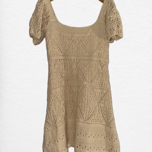 [🌏택포] Oatmeal deep u-neck knit dress