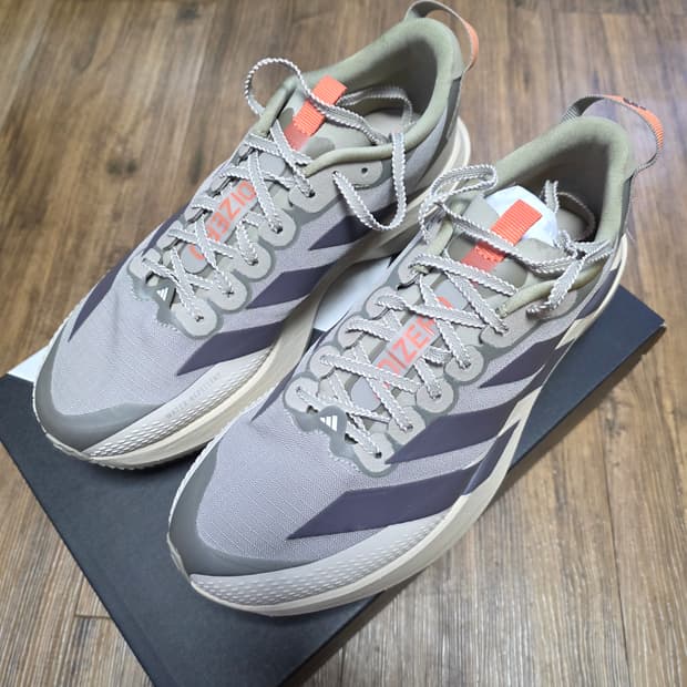 아디다스 Evo sl ATR 265사이즈