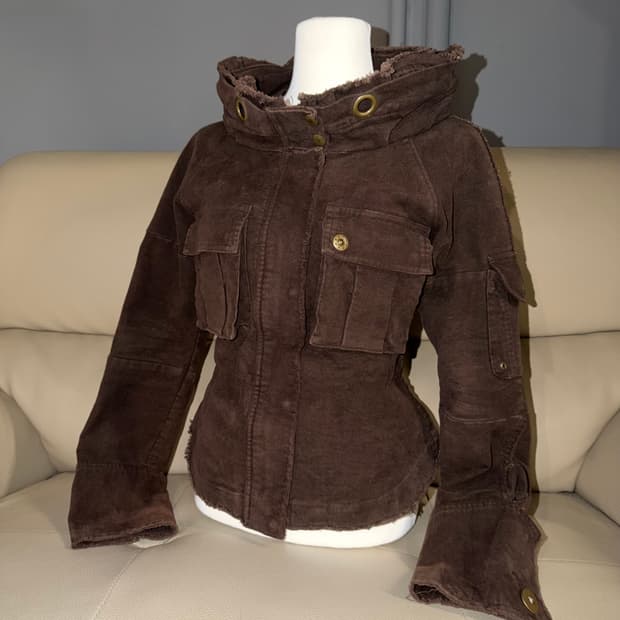 Enchantment high-neck design pocket jk