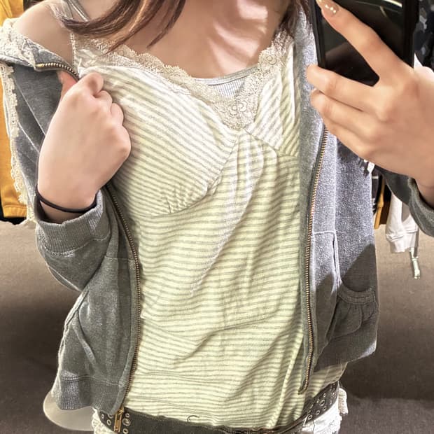 L)유니클로 일본 빈티지 줄무늬 나시 슬리브리스