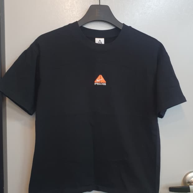 나이키 ACG여성 XL반팔티 