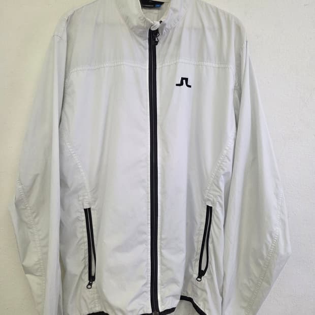 제이린드버그 화이트 바람막이 XL