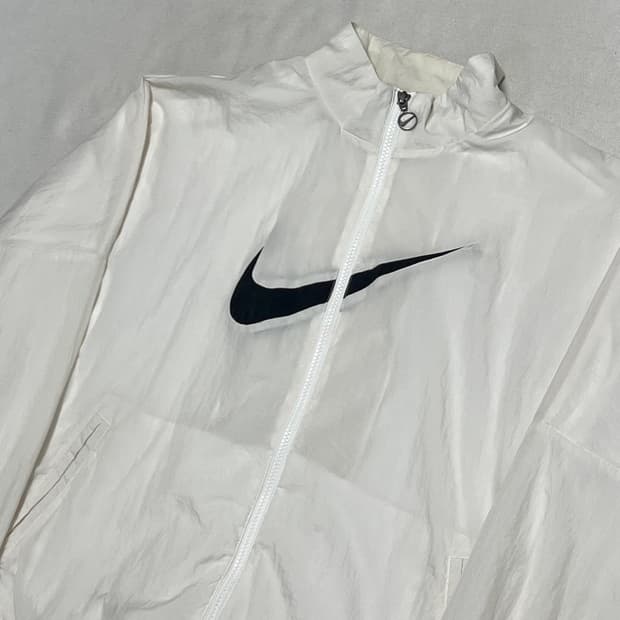 나이키 빅스우시 바람막이