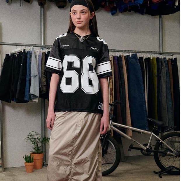 리트리버클럽 68 FOOTBALL JERSEY [BLACK]