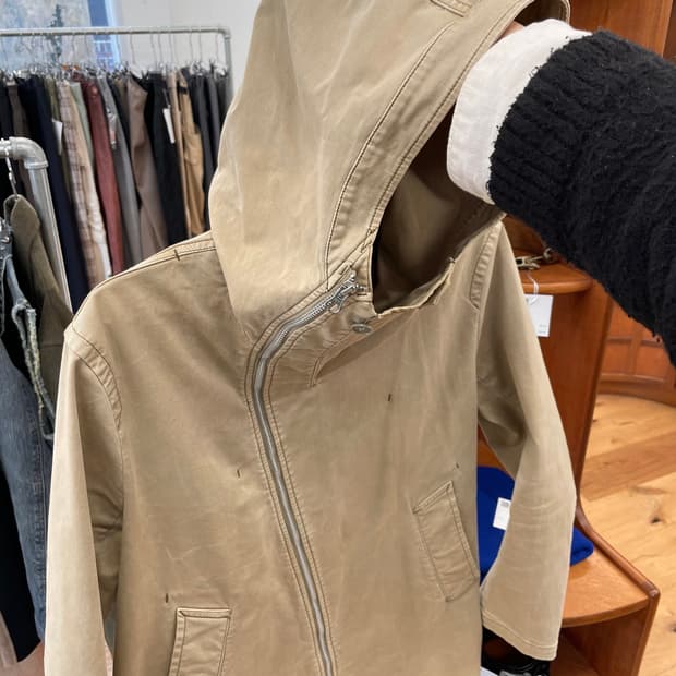 [M] 카반 드 주카 사선 지퍼 후드 코트