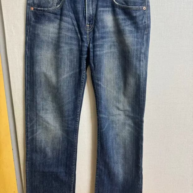 리바이스 Levi’s 502 데님 청바지
