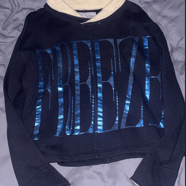 지안프랑코 페레 스웻셔츠 90s