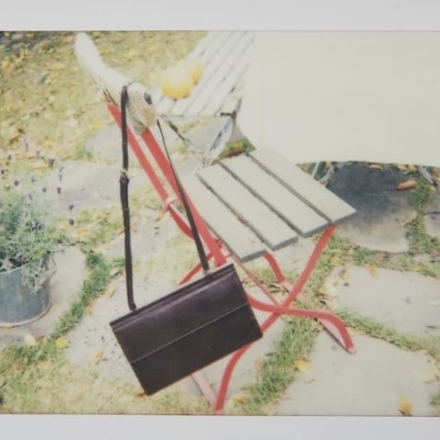 투티에 트라이앵글 브라운